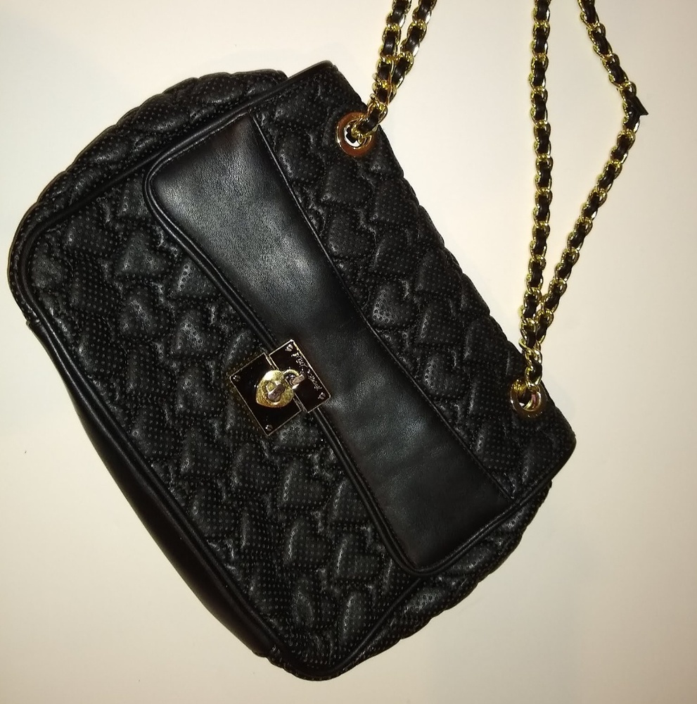 Betsy johnson adjustable chain strap purse